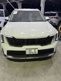 سورنتو 2025 دوليه فول ما عدة البانورامة واربع كامرات باقي المواصفات مع...