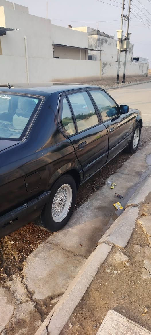 سلام علايكم مديل ٩٢ بيع او مراوس ٧٣٠ ٨ سلندر بلاد رقم ***********
