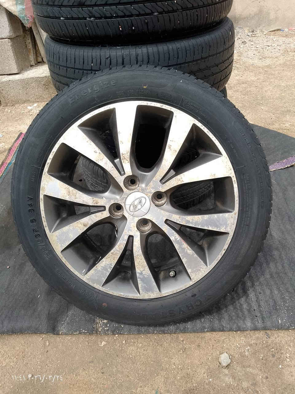 سلام عليكم ويل كل اكسنت الحجم 16العدد 5 جديد كلش السعر 200
***********
