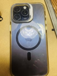 آيفون ١٥ برو ماكس • ٢٥٦ • بطارية ٨٥