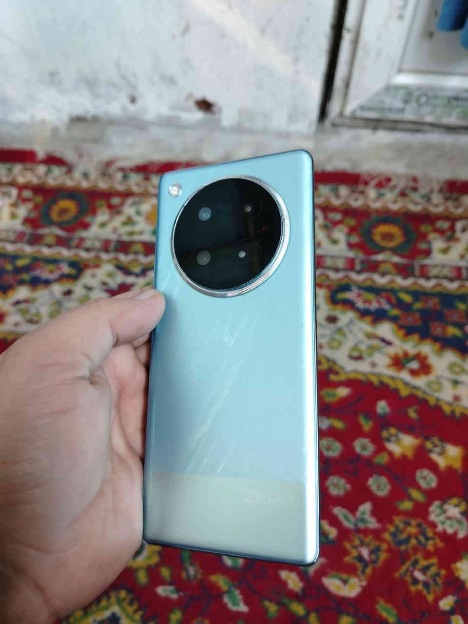 انفنكس زيرو 40 جهاز نظيفه مع ملحقاته الذاكره 512 الجهاز غني عن التعريف نظيف جدا السعر 250 بيه مجال مكاني بغداد الاعظميه ***********
