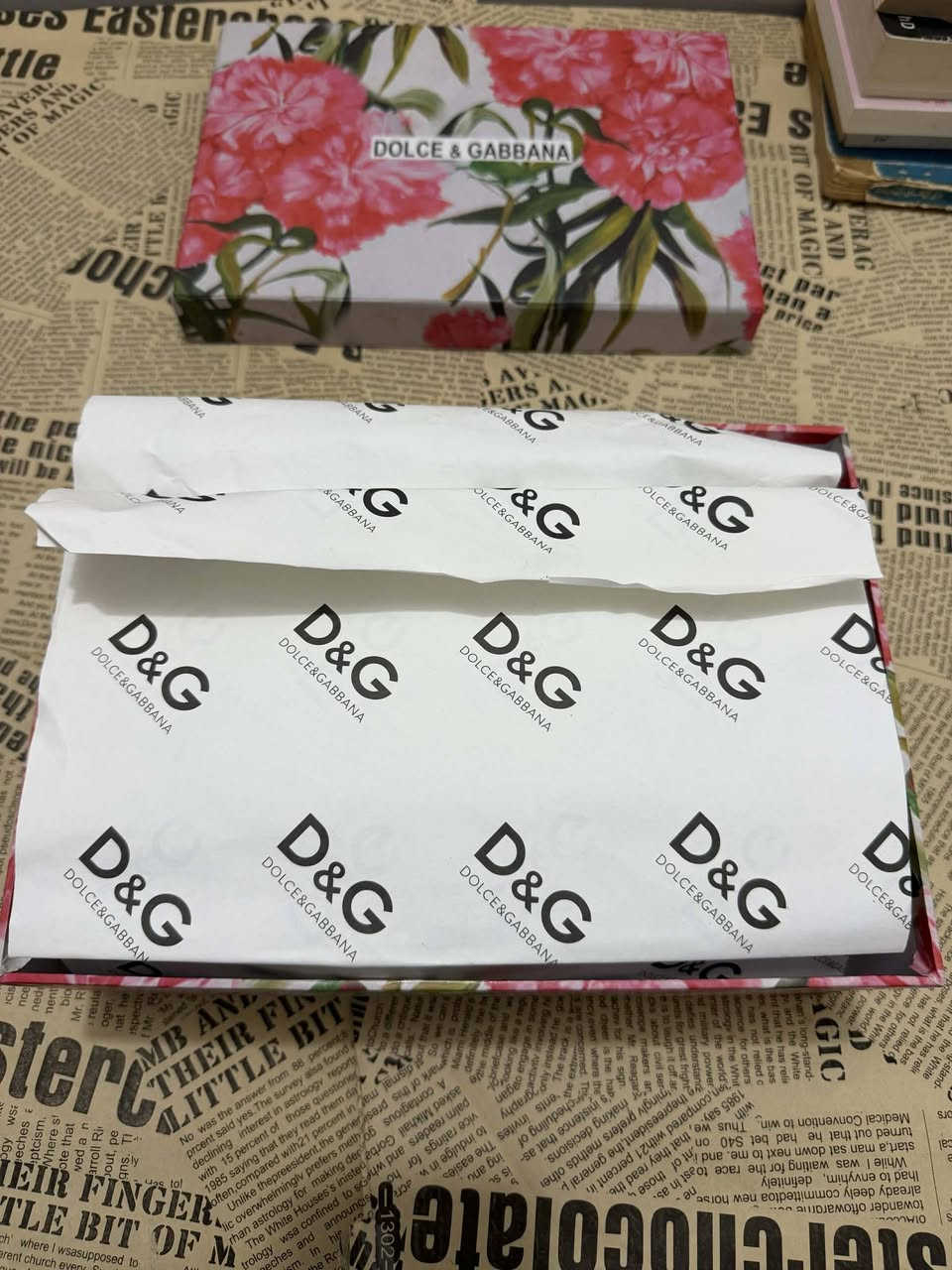 السلام عليكم 
من رخصة الادمن متوفر حذاء كعب دولج قياس 40 كامل مرفقاته مستخدمه استخدام بسيط


**إذا كنت صاحب هذا الإعلان وتريد حذفه لأي سبب، رجاءا أرسل رسالة إلى الدعم الفني**