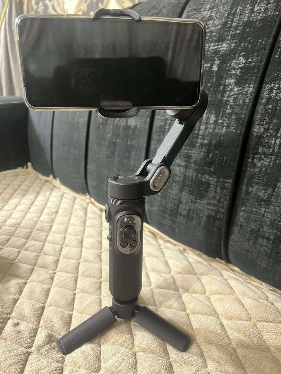 للبيع اوزمو سمارتx مانع اهتزاز للتصوير مع تتبع الوجه والاشخاص وباقي الموصفات من خلال ربط على البرنامج آب 80 وبي مجال بصيط العنوان فلوجة حي العسكري***********
