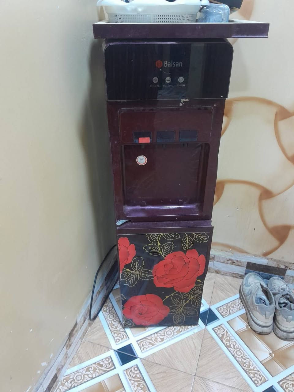 غراض مال بيت للبيع قيم وخذ بل يرضي الله 
*********** واتساب فقط
