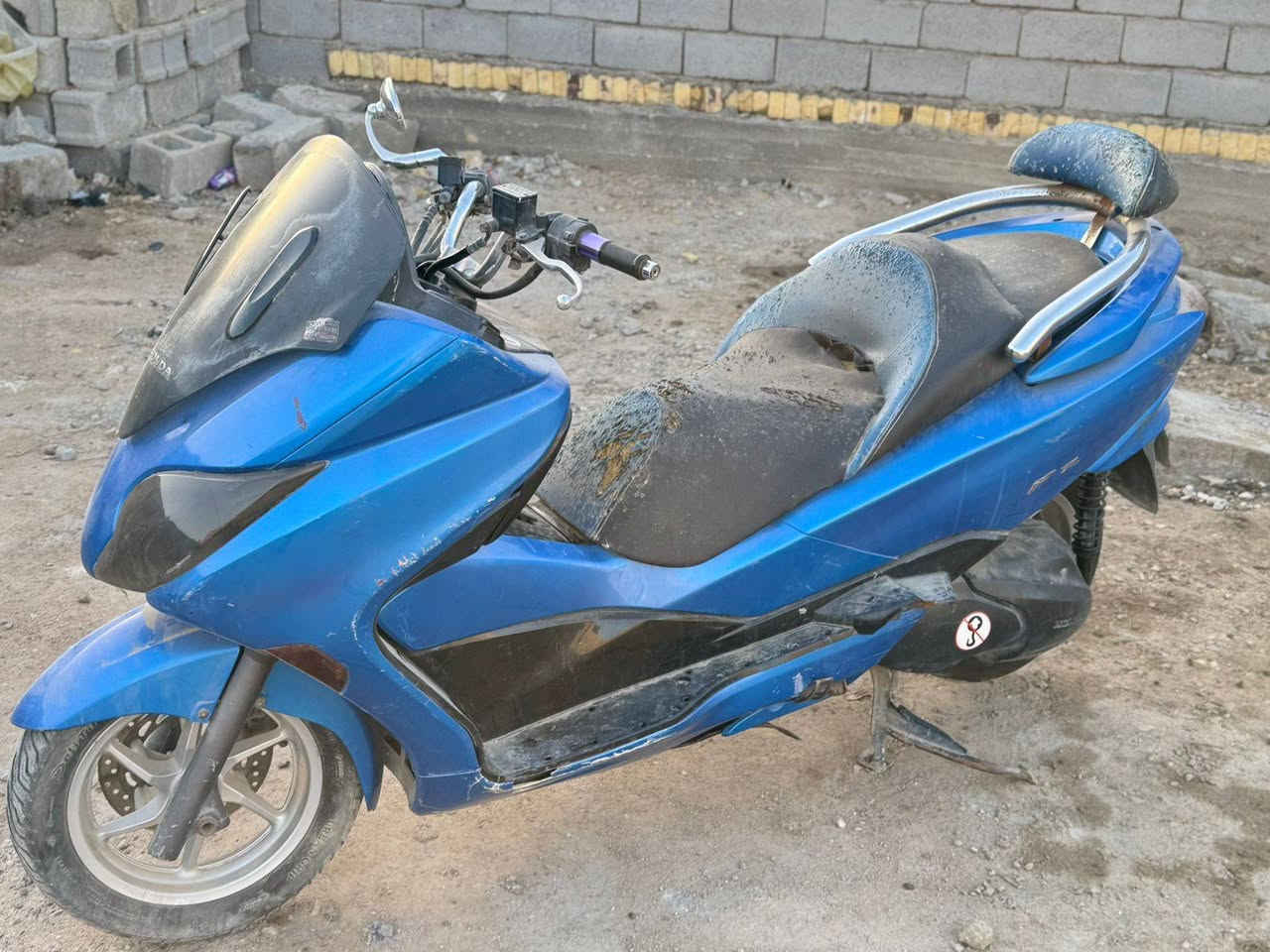 للبيع فورزه 0.10 مكينه كايمه ابيع كوم مكاني ناصريه ***********
السعر 425 بيع مجال
