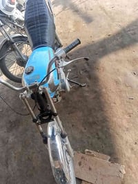 موتوسيكل • كوت حي الحكيم • وبيه مجال