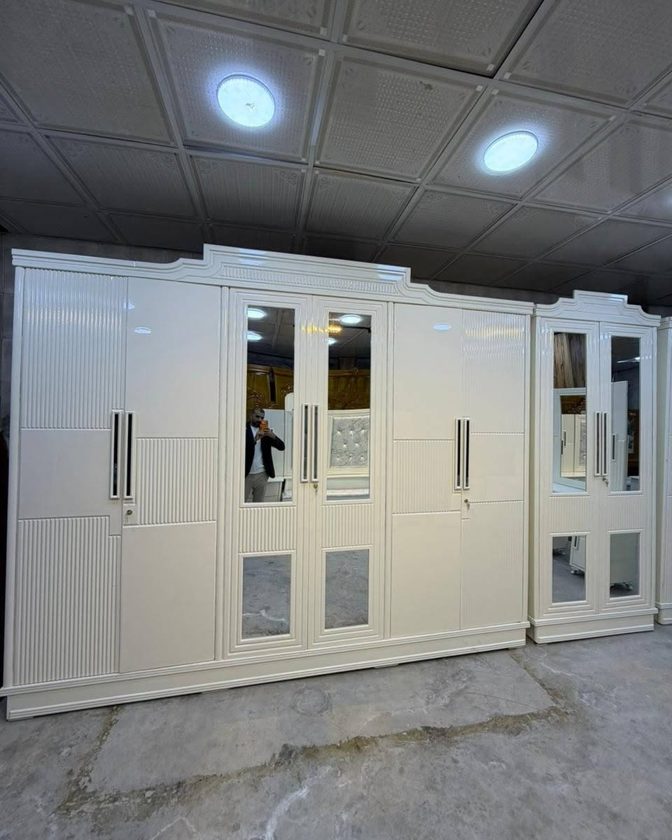 مليون و 900 فقط
#معرض_الاسطوره_للاثاث_المنزلي_وغرف_النوم
#العنوان_واسط_قضاء_العزيزيه_قرب_بلدية_العزيزيه
للتواصل معنا عبر الفيس بوك او عبر الأرقام التاليه
***********
***********

