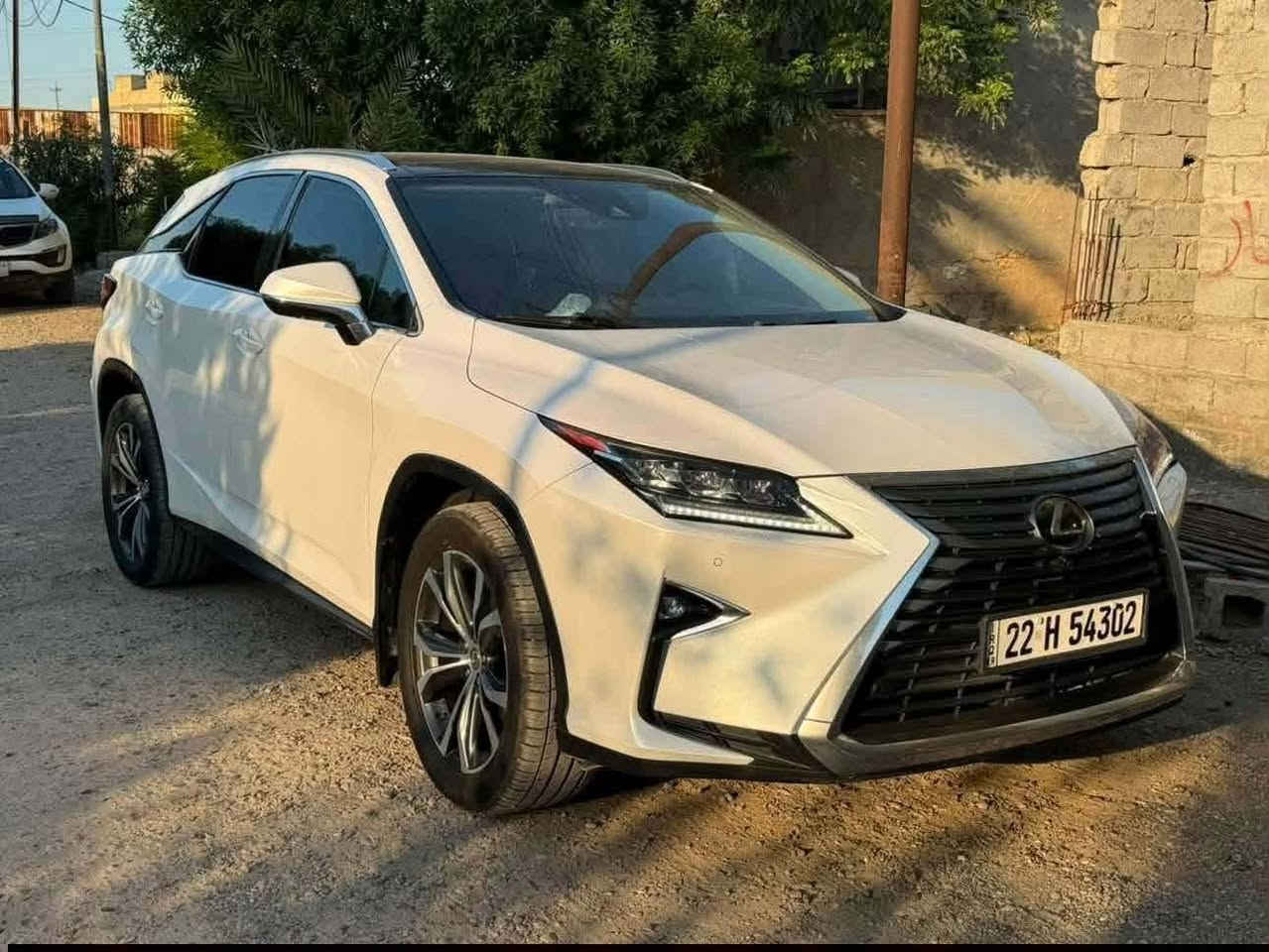 لكزس Rx350 V6 3.5L فول اوبشن موديل 2017 رقم اربيل
ترهم مراوس بسارنتو 24

المسافة المقطوعة 140000كم

—————————— 

-نظام أمني

-نظام بلوتوث

-مشغل أقراص مدمجة

تدفئ بل استيرن 

-مقاعد تدفئ تبريد 

- أضواء ضباب

-كاميرات. 360 

-مقاعد جلد

-حساسات وقوف السيارات

-مري كهرباء

دفع رباعي 

سقف بنراما 

صندوق كهرباء

مقاعد كهربائية

-مقعد حفظ مومري ذاكرة

- مصابيح أمامية LED

- وبيها هواي موصفات بعد 

صاحب السيارا ‏‪+9647703455990‬‏

