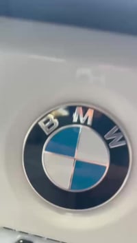 بيع او مراوس  Bmw 330i 2018 M3 package  شكل جدا مميز لهذي الفئه وبيها ...