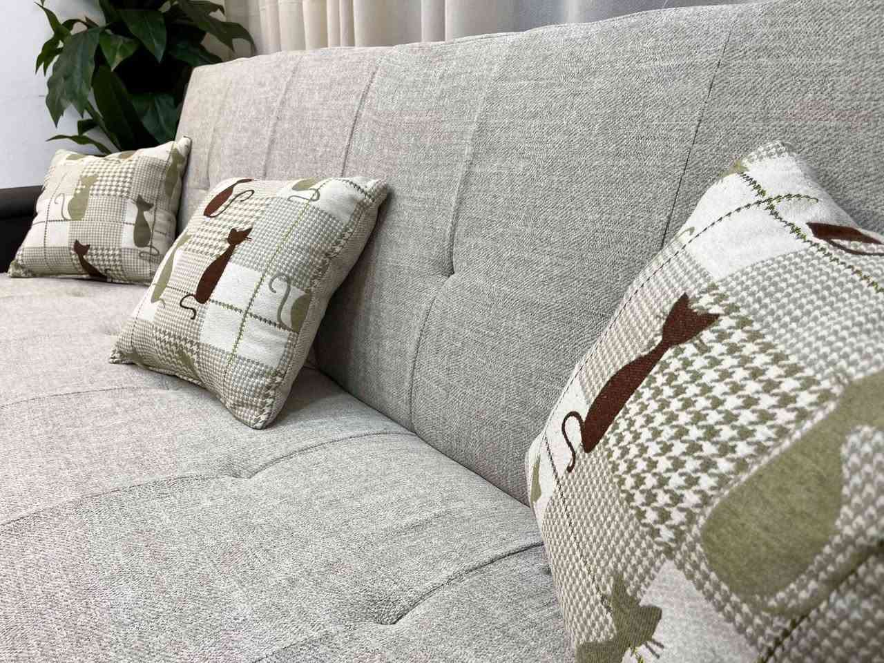 ✔️ طقم كنب Sofa Bed.... 👌 صوفيا بيد تركي 🇹🇷....
. يتكون من 6 مقاعد 💯
💫 نظام تخزين وسرير 🛌
✔️ ثلاثيه وثنائية ومفرده.
👌 استخدام بسيط جدا.
. بحال الوكاله للبيع المستعجل
بسعرررر ر حرررق 🔥🔥🔥
. فقط  ٢٩٠   د شامل توصيل داخل عمان والزرقاء مجانا


**إذا كنت صاحب هذا الإعلان وتريد حذفه لأي سبب، رجاءا أرسل رسالة إلى الدعم الفني**
