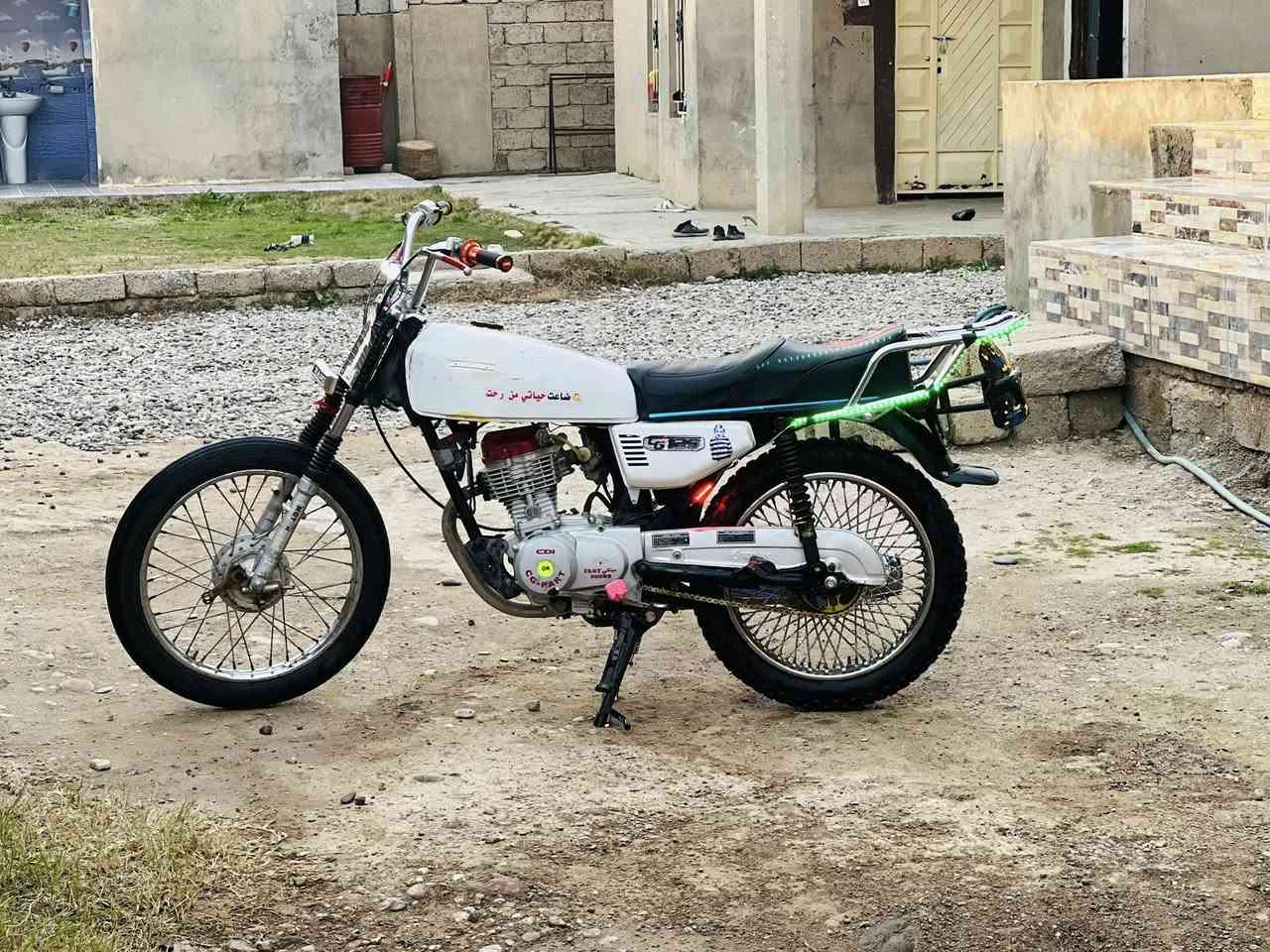 سلام عليكم موطور بارت  باب اول ابو التاج 5 تسعات نضيف محرك دمعه  الاستفسار عل رقم ***********
