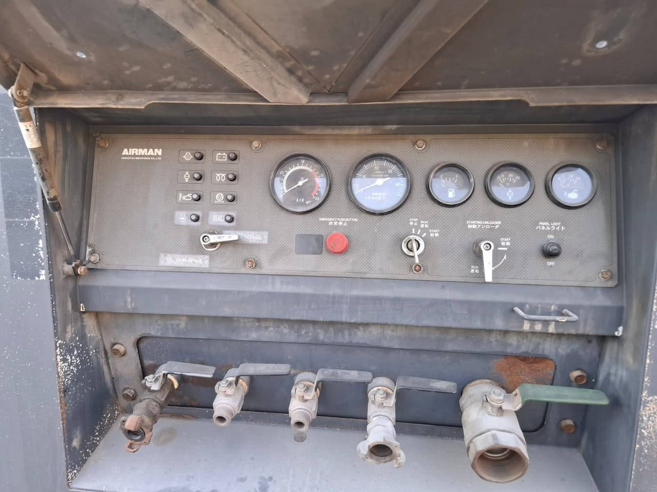 سلام عليكم لبيع كمبريسر يرمان 390 ضقطين ١٢ بار عنوان بغداد *********** جاهزه
