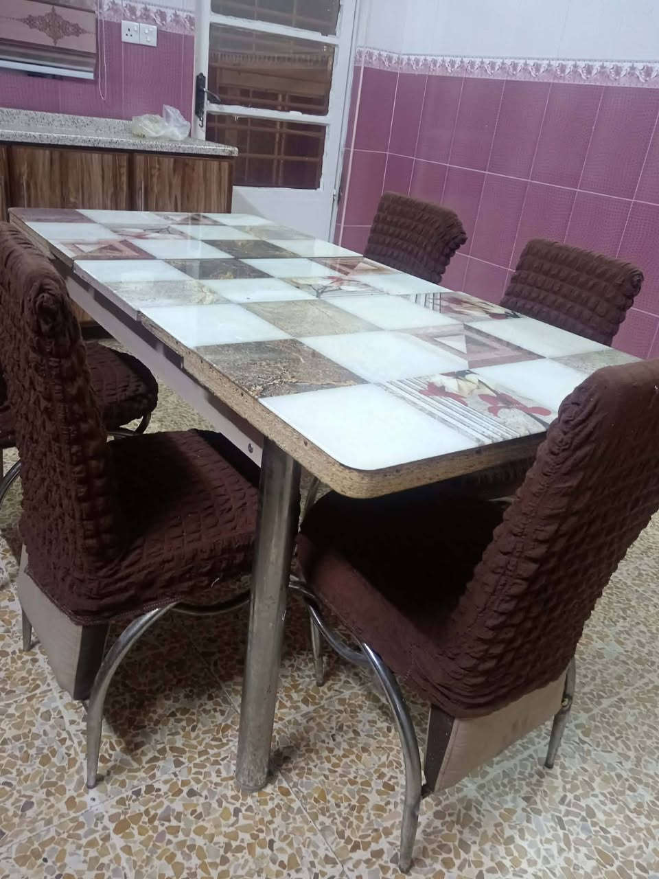 ميز #للبيع السعر ٧٠ وبي مجال قليل العنوان الموصل حي الصحة الأيسر قرب محطة تعبئة الحاصود خمس كراسي
تواصل خاص تابع حسابي ليصلك كل ماهو جديدي #حسابي الوحيد والرسمي غير مسوؤله عن باقي الصفحات العندو اغراض نظيفه وسعر مناسب يدز صورها خاص ابيعه الو بعموله بعد البيعه


**إذا كنت صاحب هذا الإعلان وتريد حذفه لأي سبب، رجاءا أرسل رسالة إلى الدعم الفني**