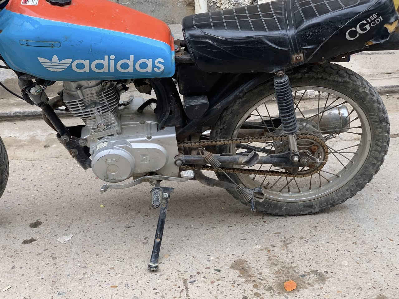 ‏سلام عليكم دراجة 4كير للبيع  كير و محرك نظيف عنواني بغداد الشعب قرب محطه سما بغداد 300وبيهة مجال بصيط
***********
