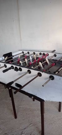 فيشه خشب للبيع السعر ٥٠ الف قفل العنوان نهاية حي القاهره بدوره العلماه...