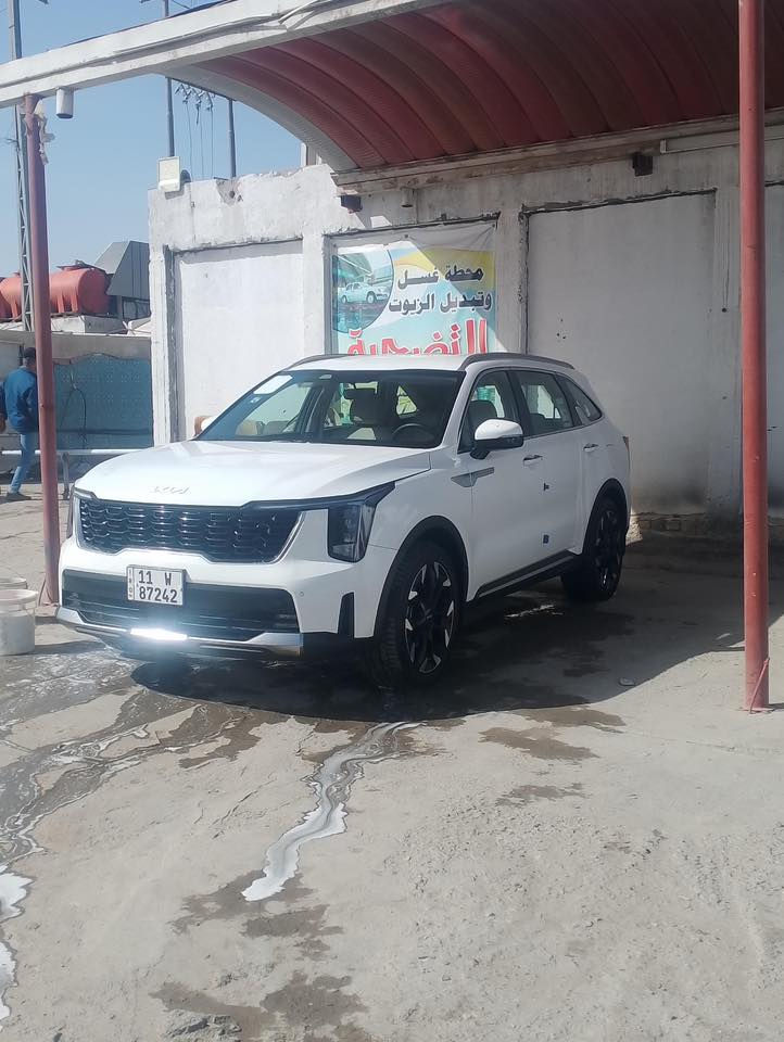 سورنتو 2025
مكفوله كفاله عامه سياره جديده رقم بغداد باسمي
20 الف كيلو سته سلندر
بصمه+بصمه أبواب 
تشغيل عن بعد كشن كهرباء 
كير ماوس بريك بصمه 
اوتو هولد وضعيات قياده
عداد دجتال شاحن لاسلكي شفتات ستيرن 
7 راكب 
3 قطع تبريد 
بردات أبواب خلفيه 
باقي مواصفات معروفه 
السعر  325
العنوان الناصريه مركز رقمي ***********
