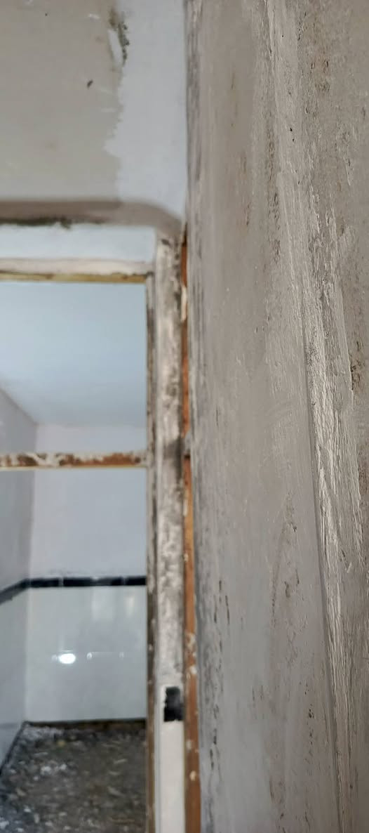 لجزء من عملي تصليح بورك وصبغ وكافت الصباغ والديكور وبأسعار مناسبه معه كادر اشتغل كافت اعمل صبغ لبخ زفت ترميم سيراميك عندي كادر كامل اتمنه ينال اعجابكم 

اتصال ***********
