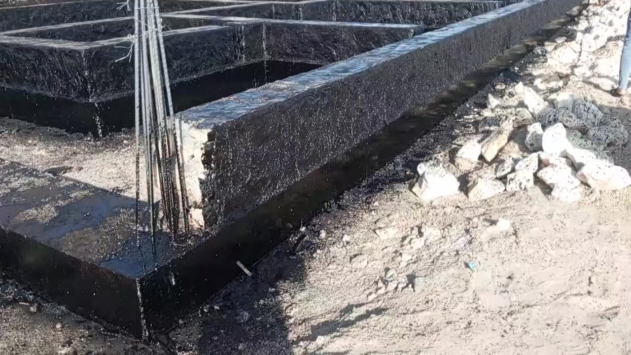 مستعدون لتگيير السطوح وتزفيت الأساس عن الرطوبه وتگيير احواض الماء عن الرطوبه والمباني الحكومية مشتاق عبد المطلب ***********
