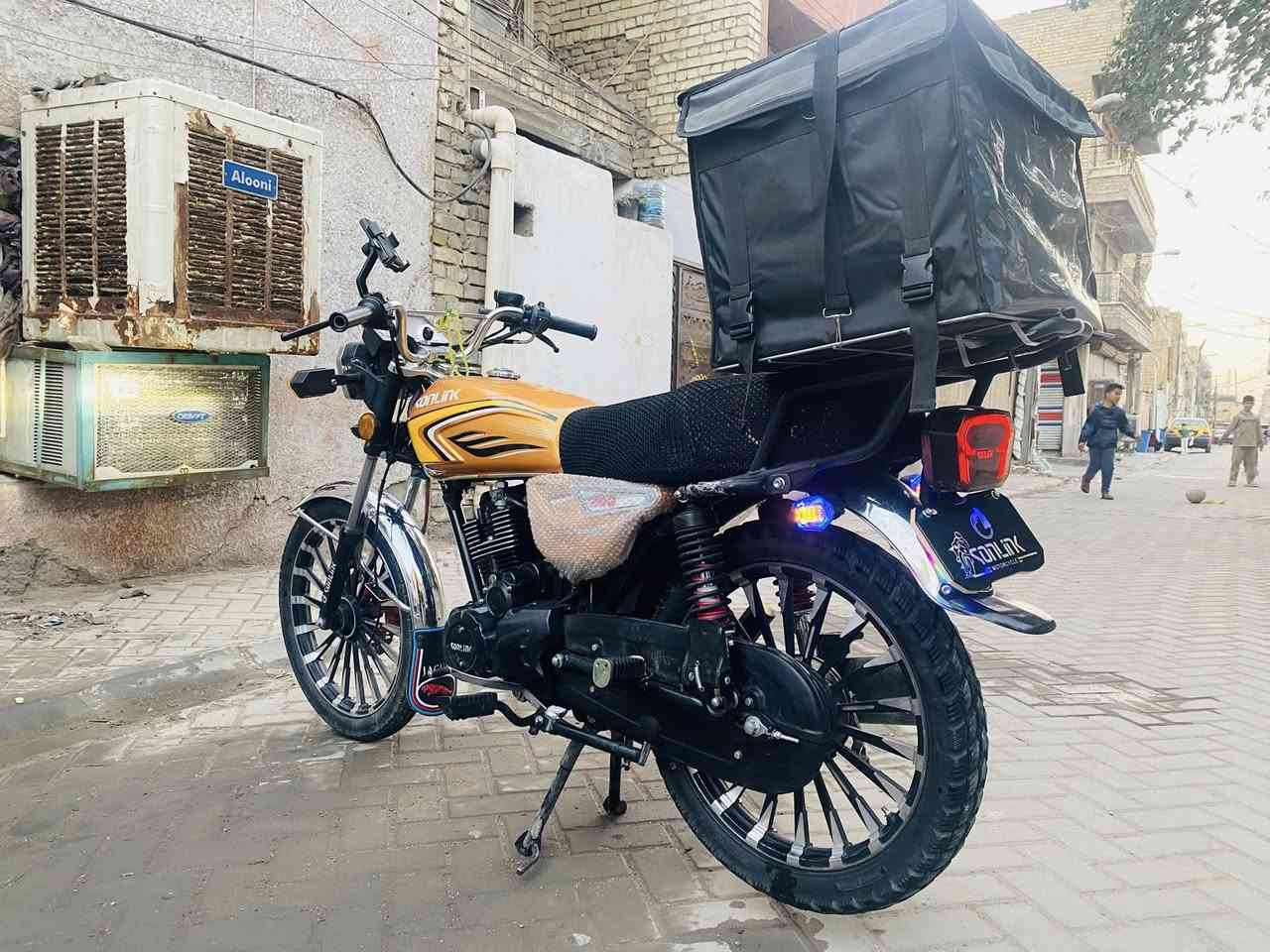 دراجة ايراني سونك 2025 دراجة نظيفة تجي وتشوف بعينك وياها صندوق بغداد المدينة  السعر 800الف 

‭0782 726 6069‬
