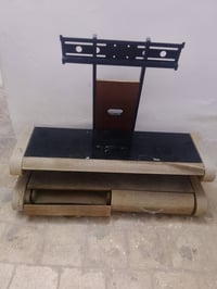 طاولة • للبيع