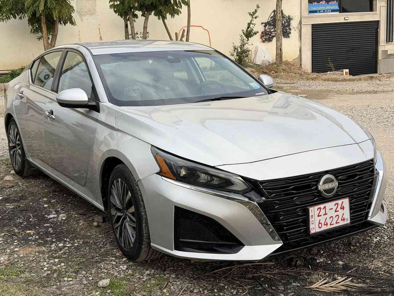 Nissan Altima SV  2023 Silver 

53 هەزار ڕۆشتووە 

سەیارەکە لیژنەیە 

دوو پارچە بۆ یاخە
چەمەلەغی لای سەکن لەگەڵ بۆنید 

سۆنەرم داناوە  

1N4BL4DV0PN350325

کەلار 📍 

110$ 

***********
