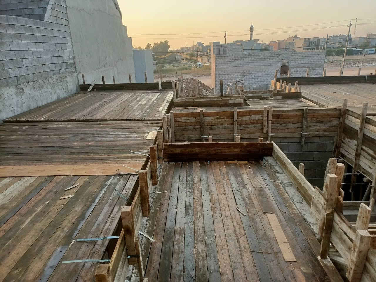 السلام عليكم اني نجار قالب المكان موصل شغل هندسي وزن باليزر خشب جديد ونضيف
اسعارنا تشمل النجار والحدادة ورانا تستلم  جاهز وبخدمتكم تخفيضات كذالك للمهندسين والمقاولين واصحاب المكاتب. 
____________________________
نعمل بكافة أنحاء الموصل وضواحيها 
  لاستفسار / 
***********.  
  ***********.
