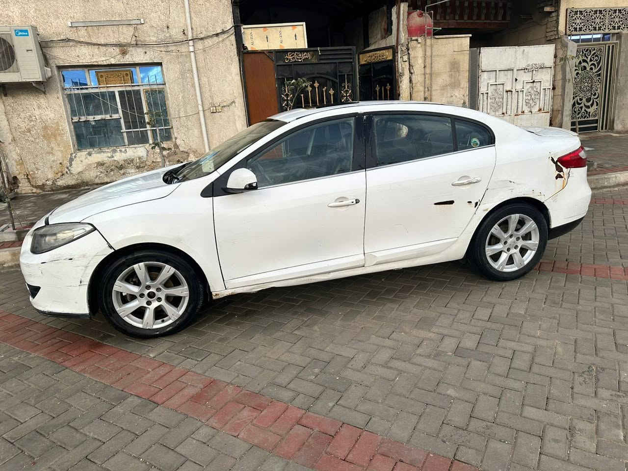 سياره نيسان سامسونك SM3 كوري فول مواصفات بصمه فتحه تحكم استيرن كير اوتوماتيك وعادي 6 نمر محرك 1800 زنجيل موديل 2010 وباقي التفاصيل معروفه
السعر 45
الرقم ***********
