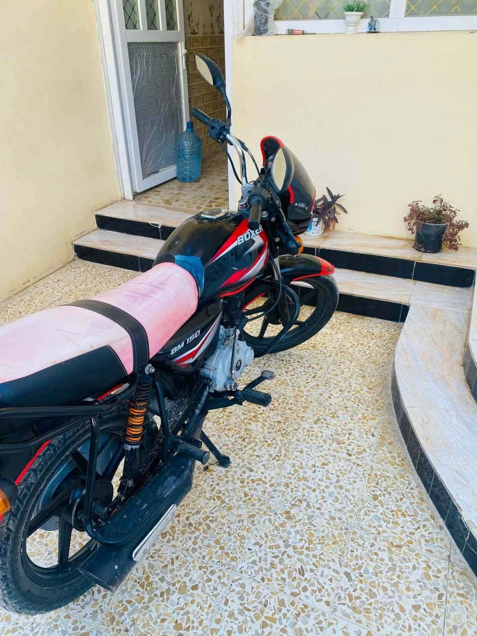 بوكسر موديل ٢٠٢٢كفالة مرقم سنوية بجيبك تمام فول مكاني ديالى بعقوبة حي المعلمين صناعة الاولى يم مطعم جنة بغداد ***********
