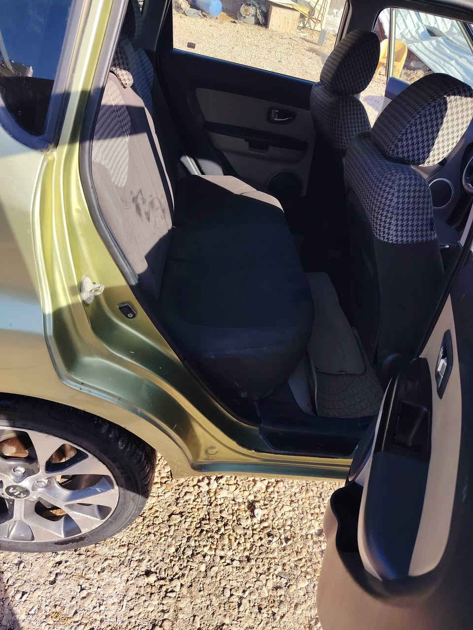 سياره صول  2012امريكي مكينه 2000دوش بيها   سنويه جديده رقم بابل مصبوغه حزام  مكانها بابل الحله سعر 90وبي مجال مكانها بلحله ***********
