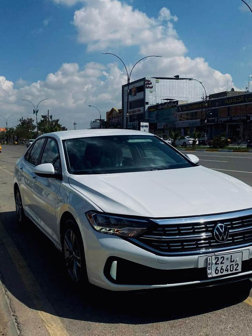 جيتا se 
موديل 2023
ماشية 44 الف
محرك 1.5 تيربو
حادثها قطعة وحدة جامرلغ طرف سكن مبدل بلادي
وباب سايق بي تعديل بارد بسيط 
سيارة بدون شاصي وبدون لغود ومكفولة الدواخل
مواصفات se 
رادار وتثبيت سرعة
تدفئة وتبريد كشنات امامية
وتدفئة كشنات خلفية
شرط التحويل والوكالة
+964 788 948 2767 كركوك, العراق


**إذا كنت صاحب هذا الإعلان وتريد حذفه لأي سبب، رجاءا أرسل رسالة إلى الدعم الفني**