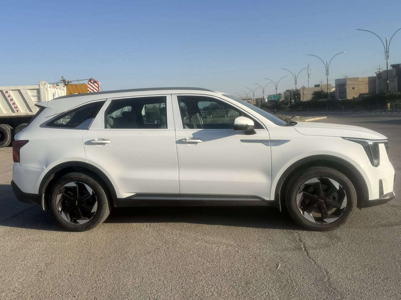 للبيع كيا سورنتو 2024 كفالة عامة
رقم واسط 
فول مواصفات
ماشية 43
مكانها الكوت
***********
