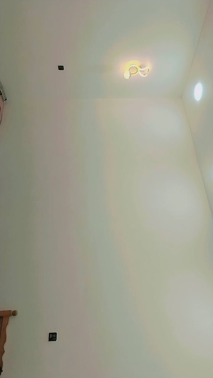 80 متر أمامي بناء فول مواصفات درج اولى بناء 2026  الشعلة قطاع الخامس فرع مطعم الحجي خامس بيت عن الشارع العام لاستفسار الاتصال ***********
