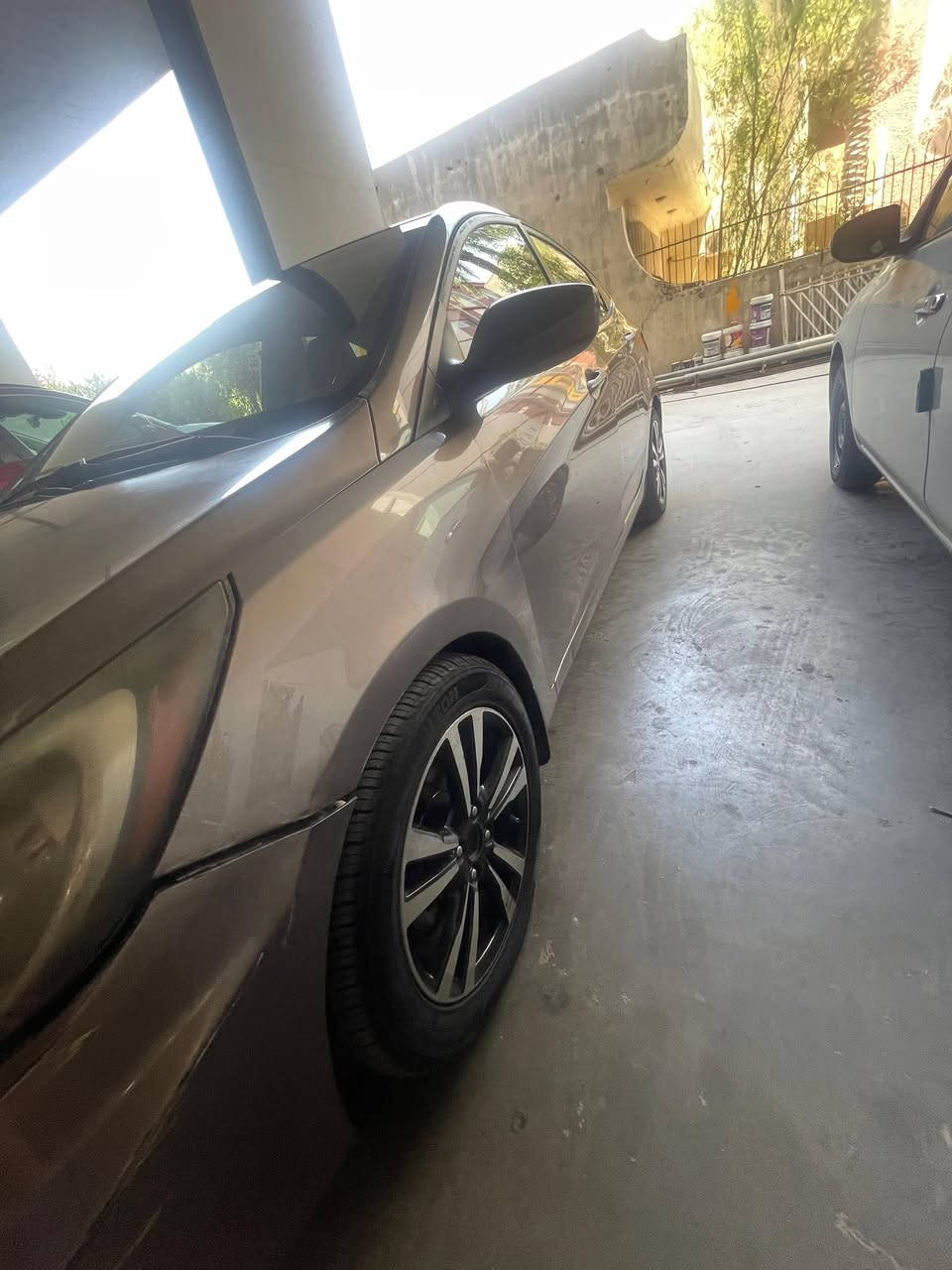 السلام عليكم                                                       

بيع مستعجل                                               

اكسنت ٢٠١٤ أمريكي حادثها خلفي                سونار مرفق وموضح كلشي بي  
هاتف *********** بي واتساب 
المكان بغداد المعالف 
السعر ٨١ مجال حك الجيه
