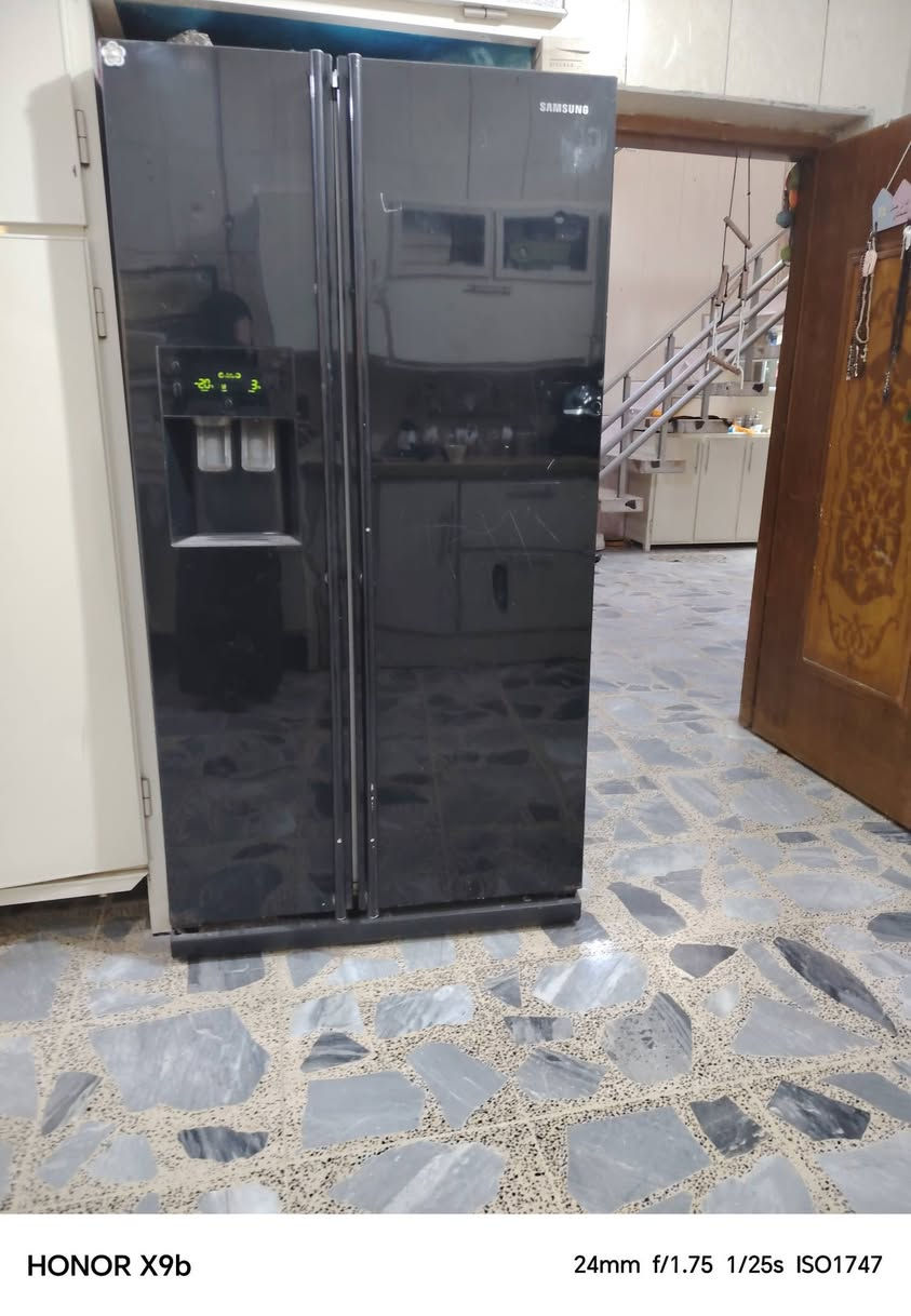 ثلاجة
باله شركة سامسونج  نضام بخاخ مصلحه لاكثر من مره 250 وبيها مجال @إشارة


**إذا كنت صاحب هذا الإعلان وتريد حذفه لأي سبب، رجاءا أرسل رسالة إلى الدعم الفني**