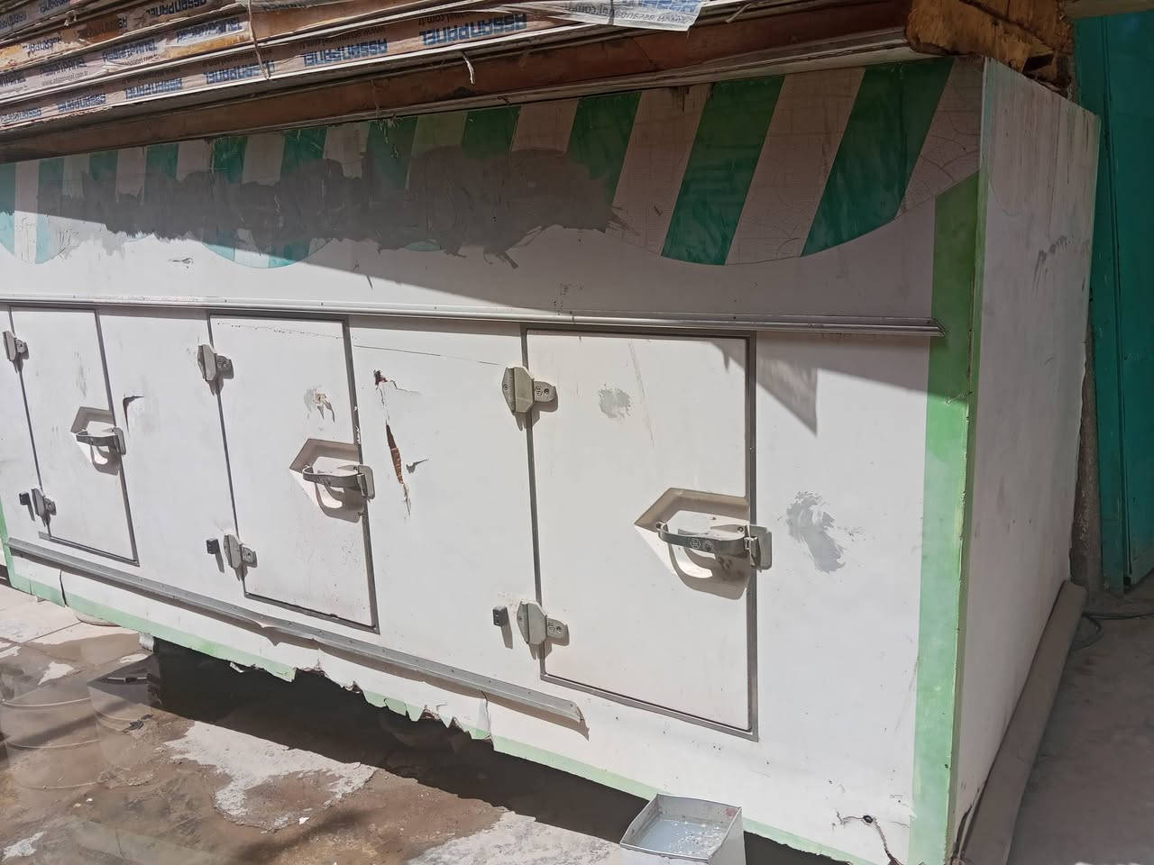 مكائن مرطبات لبيع تواصل تساب ***********
