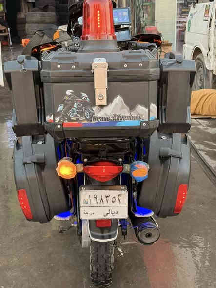 السلام عليكم بوكسر موديل 23نزول شهر 12يعني 24دراجة شوفت عينكم استخدام شخصي لادلفري ولاشغل دراجة برغي ممفتوح بيها بلادي دش كام امامي خلفي سماعات صفاحيات صندوك خلفي +دبات بلاستك فدرالية تحذيرية واقتيات ام الاشارة درع ابو جيوب بلاجكتورات ثنين عل درع عازل حرارة علة طول الصلانصة شاحنة اصليه +جداحة ستاند تلفون دراجة كاملة كفالة عامة محرك وكير 
ماشية 14الف حقيقي تجي تفحص واشوف وتقتنع يلا تاخذ سنوية باسمي مشروع وطني وين متريد نحول عادي 
السعر 3ملاين وبيها مجال كلش قليل حك الجية لااكثر 
للتواصل : ***********
العنوان : بغداد الدولعي او الحرية 
رصيد او واتساب ثنينهن متواجد الخاص مغلق
