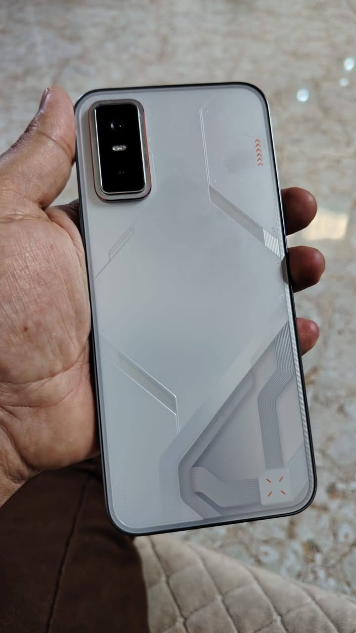 للبيع
🔥 Infinix GT 30 Pro 🔥

هاتف قوي مخصص للأداء العالي والألعاب 🎮

📱 المواصفات:

ذاكره 256
العشوائية 24
شاشه 144 هيرتز
120 فريم حقيقي
أداء قوي وسريع مناسب للألعاب
شاشة كبيرة وسلسة
تصميم Gaming أنيق ومميز
بطارية قوية تدوم طويلاً 🔋

كاميرا واضحة وأداء ممتاز
بسعر  350  وبي مجال 
الموقع كركوك حي العسكري 
توصيل ما عندي

💯 الجهاز نظيف


**إذا كنت صاحب هذا الإعلان وتريد حذفه لأي سبب، رجاءا أرسل رسالة إلى الدعم الفني**