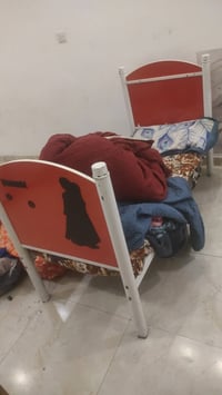 للبيع • غرفه اخشاب