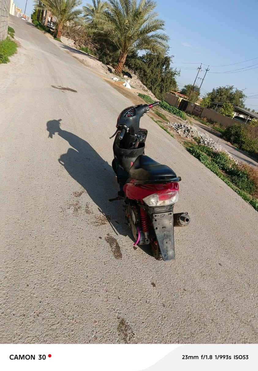 للبيع ماكس عدله
محرك نضيف
بوشه  55
سعر 325 بي مجال
مكان الفلاحات النساف
***********
