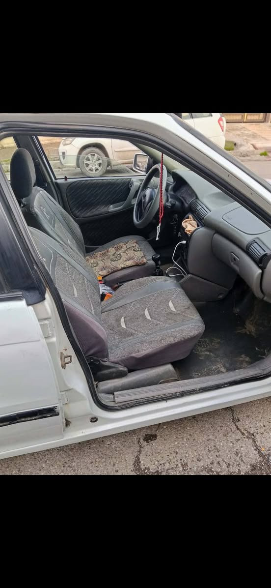 السلام عليكم اوبل استره للبيع موديل 92   تصليح دواير دوسات محرك بيه نفخ السياره بسم صاحبها السعر 57 بيها مجال مكلف بلنشر مكلف بلنشر  للاتصال***********  ***********
