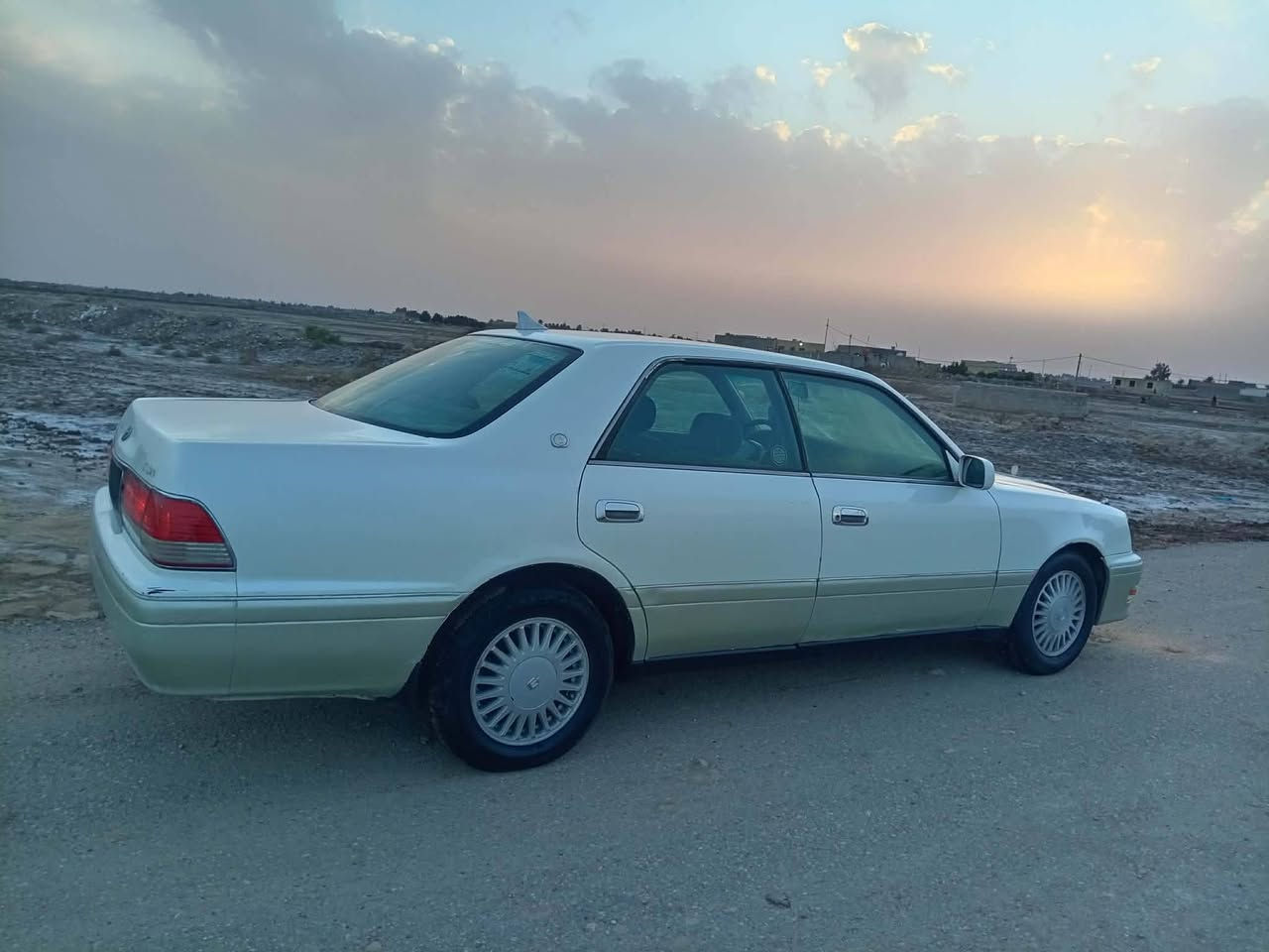 سلام عليكم سياره راس الثور للبيع رقم بصره تحويل ثاني يوم مكفولة من الكص والنقل والصبغ السعر 95 وبيه مجال خاص ما جاوب مكلف بالنشر المكان سيد دخيل  ***********
