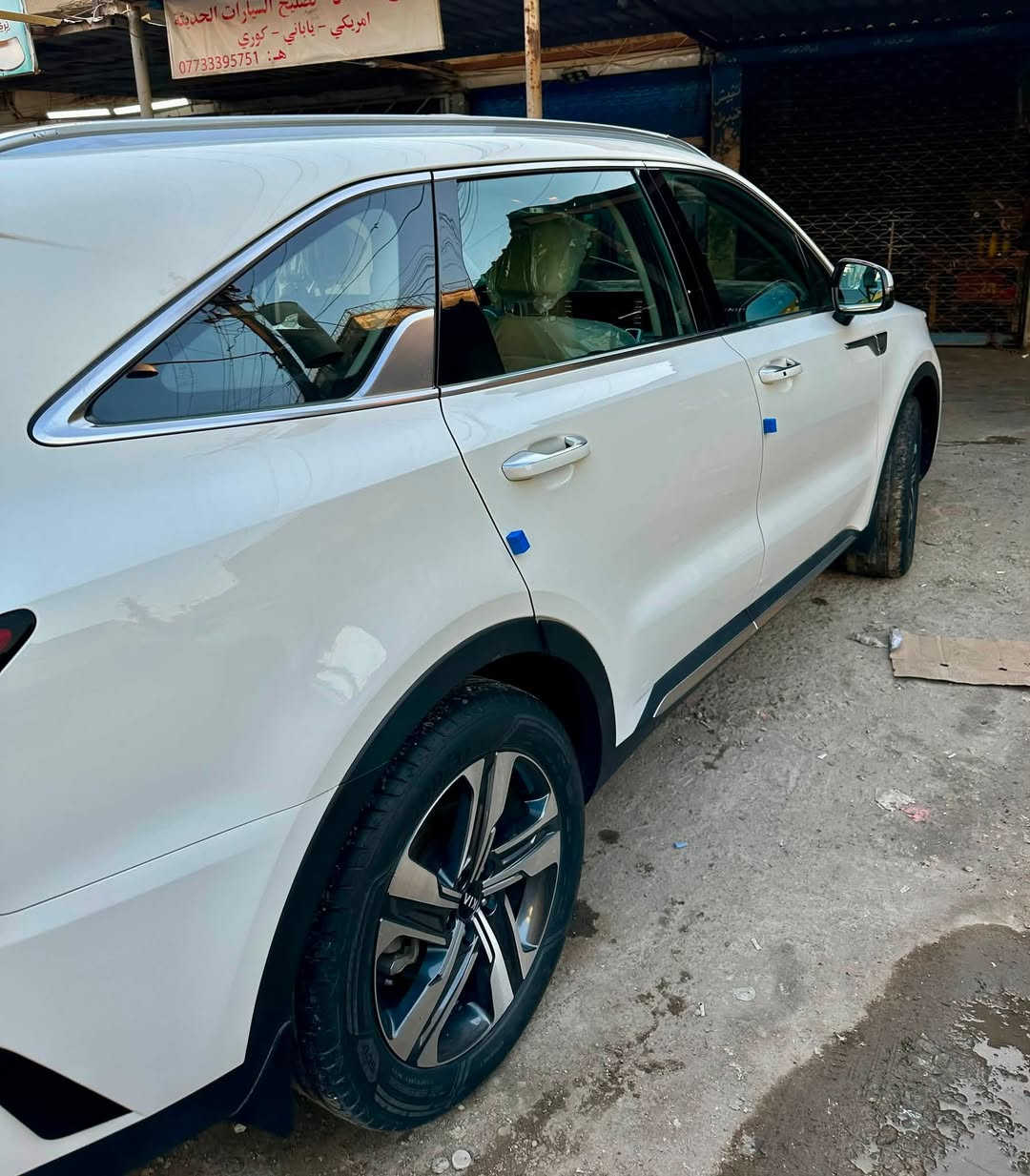 سورنتو 2021
محرك v6 
فول ما عدى الفتحة 
رقم بغداد باسمي 
سعر 260 ورقة 
ممشا السيارة 42000km 
***********
