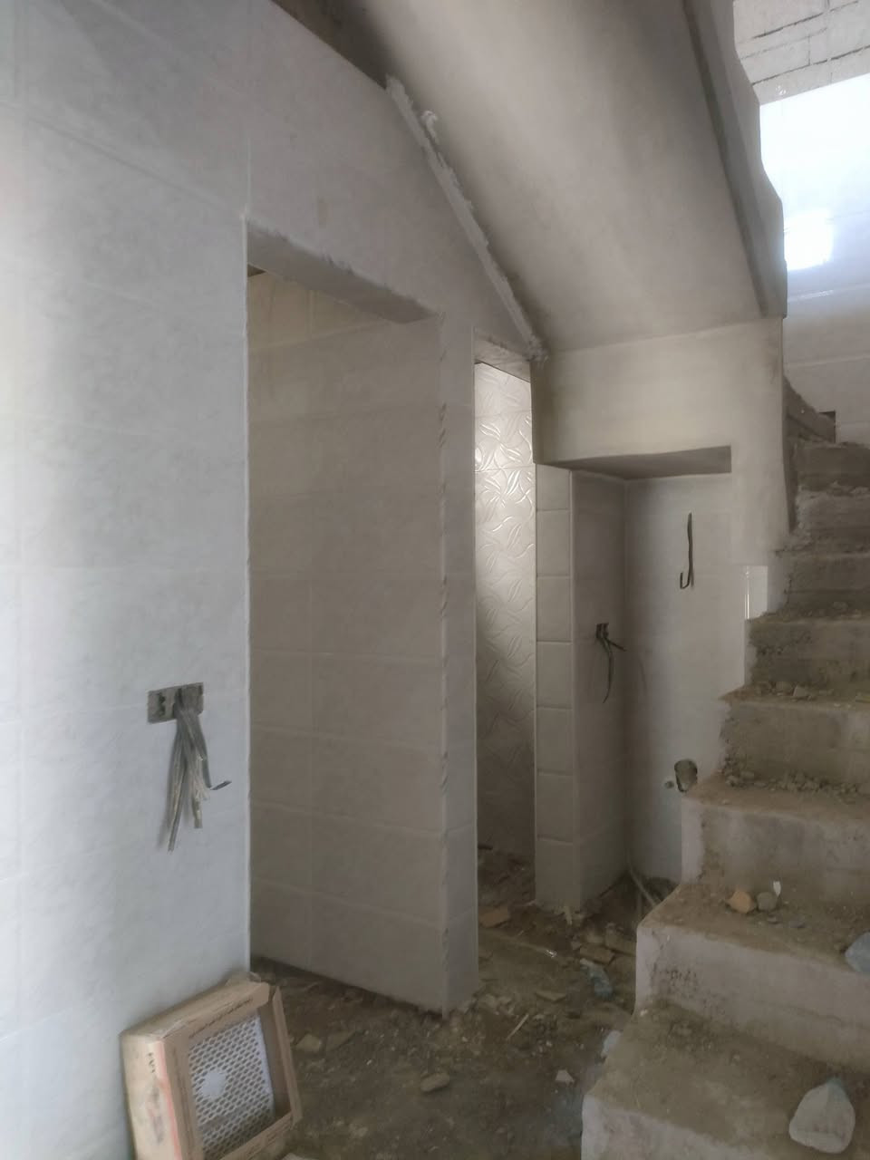 السلام عليكم شغلي داخل الموصل متفرغ حالياً بقيت الاعمال دخل ع الحساب ناشر فقط الي مجهز شغله يخابر رجاءً الاتصال ع الارقام ***********
***********
