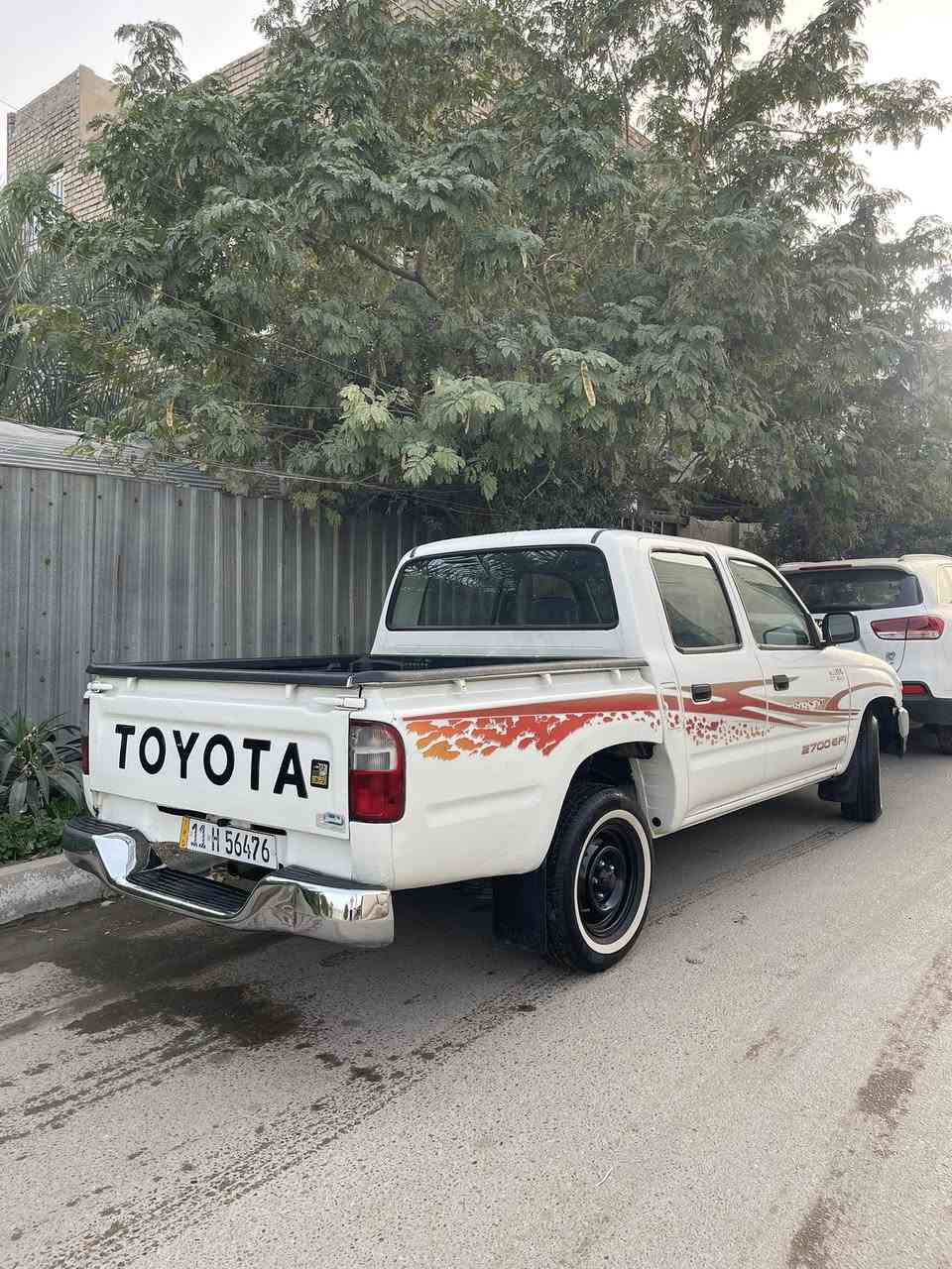 بيكم هالكس 2002ماشية 82 حقيقي بيهة رش علة كد الشريط جهت السايق ولباقي مكفول كير مكينة كفالة السيارة بحالت الوكالة ما ملعوب بيهة سعر 115 وبيهة مجال رقم الهاتف ***********
