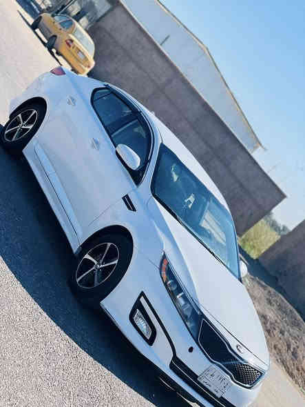 السلام عليكم بيع سريع اوبتيما موديل ٢٠١٥ كير ومحرك وحداديه كفاله تخم تاير كهربايات شغاله تبريد ثلج بيه ٤ قطع صبغ بدون دواخل كلير فقط محرك ٢٤٠٠ سنويه لل٢٧ رقم بغداد تحويل مباشر 
السعر 100وبيه مجال الشراي بيع مستعجل 
الاتصال ***********
ما متواجد بلخاص👆👆
مواصفات السياره 
شاشه 
تحكم استرين 
كامره
نضام ايكو 
اشاير بلمري
