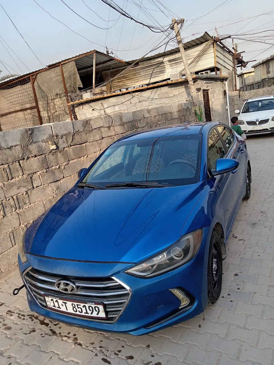 السلام عليكم الانترا ٢٠١٧ رقم بغداد  بأسمي سياره لاضربه قويه ولاشاصي بس شخط بل صفحه رقم تلفون 
***********
السعر ١٣٠ قفل
