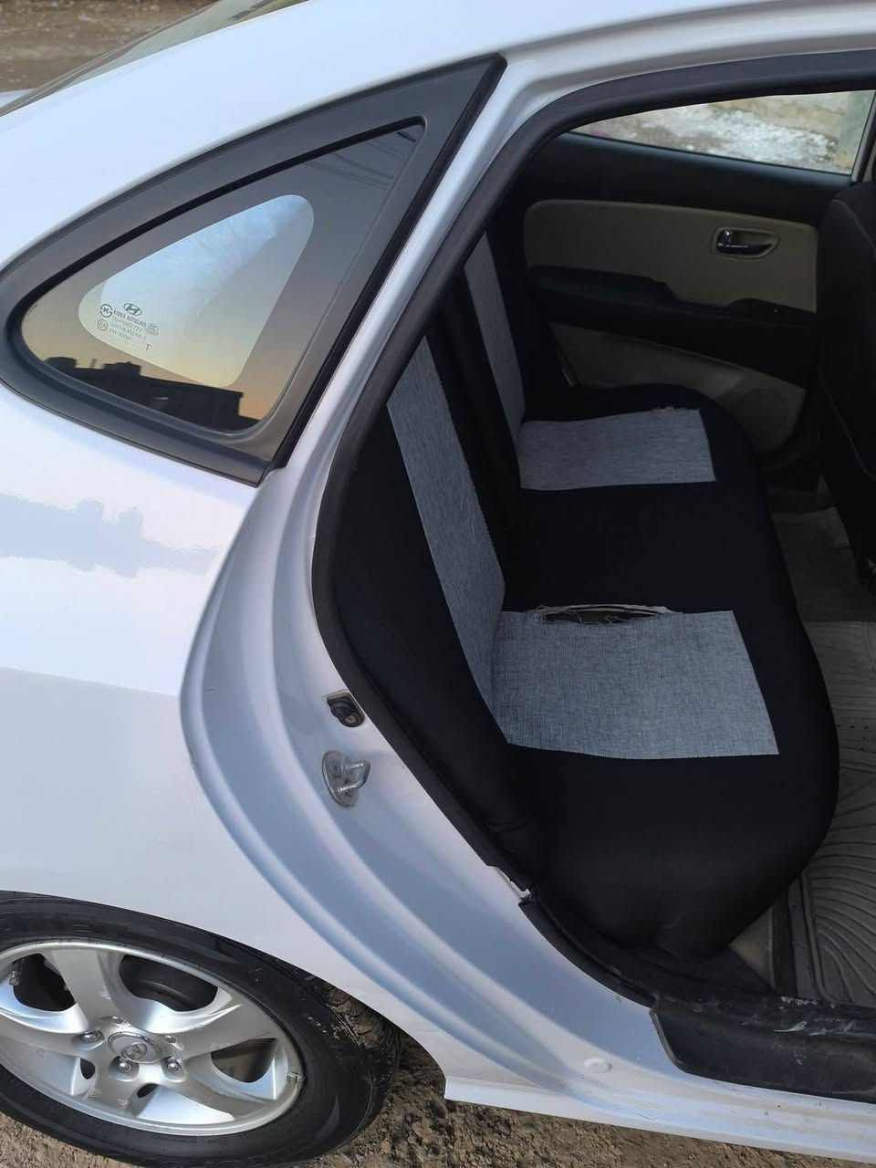 سلام عليكم
النترا مديل 2011
رقم اربيل جديد 
اني الشرعي
السيارة بدون داخل شرط ضرر قطعة 1 فقط 
بدون ملاحضات او بارد
محرك 16 شرط
الكير شرط ( توماتيك ما محور )
السيارة جاهزة من كلشي ربع لاتصرف علية 
السعر 122$ كلام البيع 
مكاني الايسر للاستفسار راسلني خاص


**إذا كنت صاحب هذا الإعلان وتريد حذفه لأي سبب، رجاءا أرسل رسالة إلى الدعم الفني**