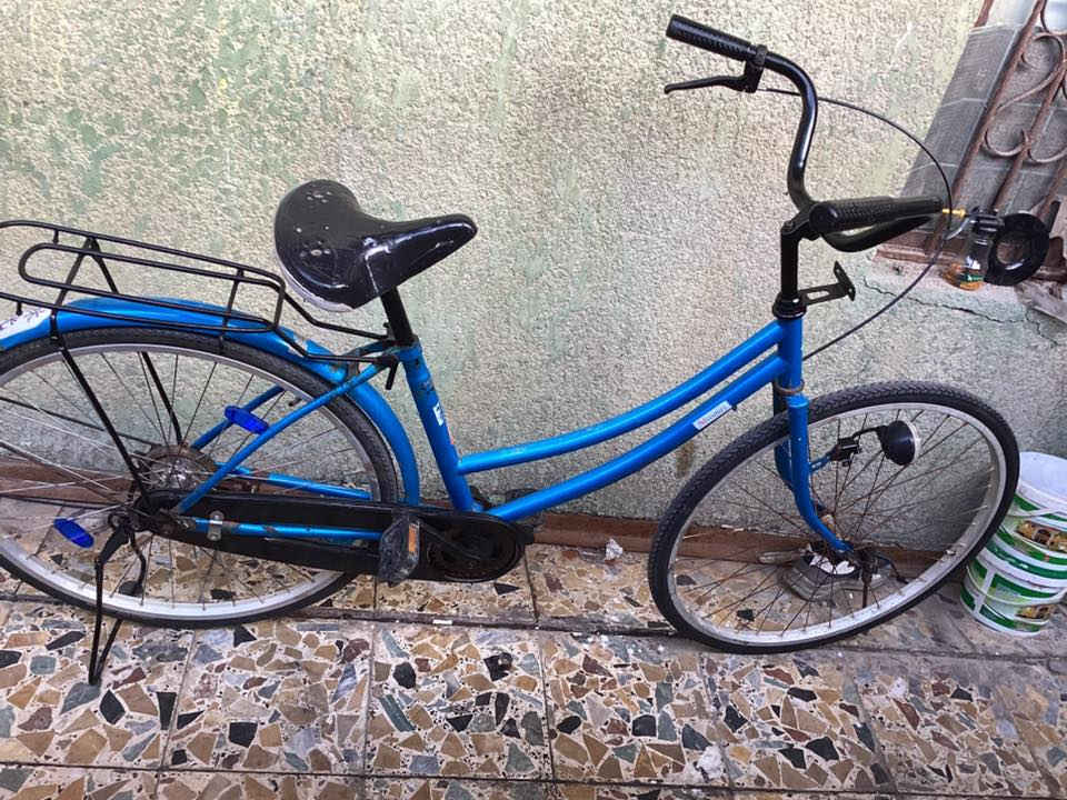 بايسكل سياحي حجم 26تاير وره نضيف والكدام مبدل زوج جوبات بريك خلفي + (امامي موجود) مدكر كدام موجود بي شخوط البايسكل سعره 75وبي مجال مكاني بصره القبله ***********
