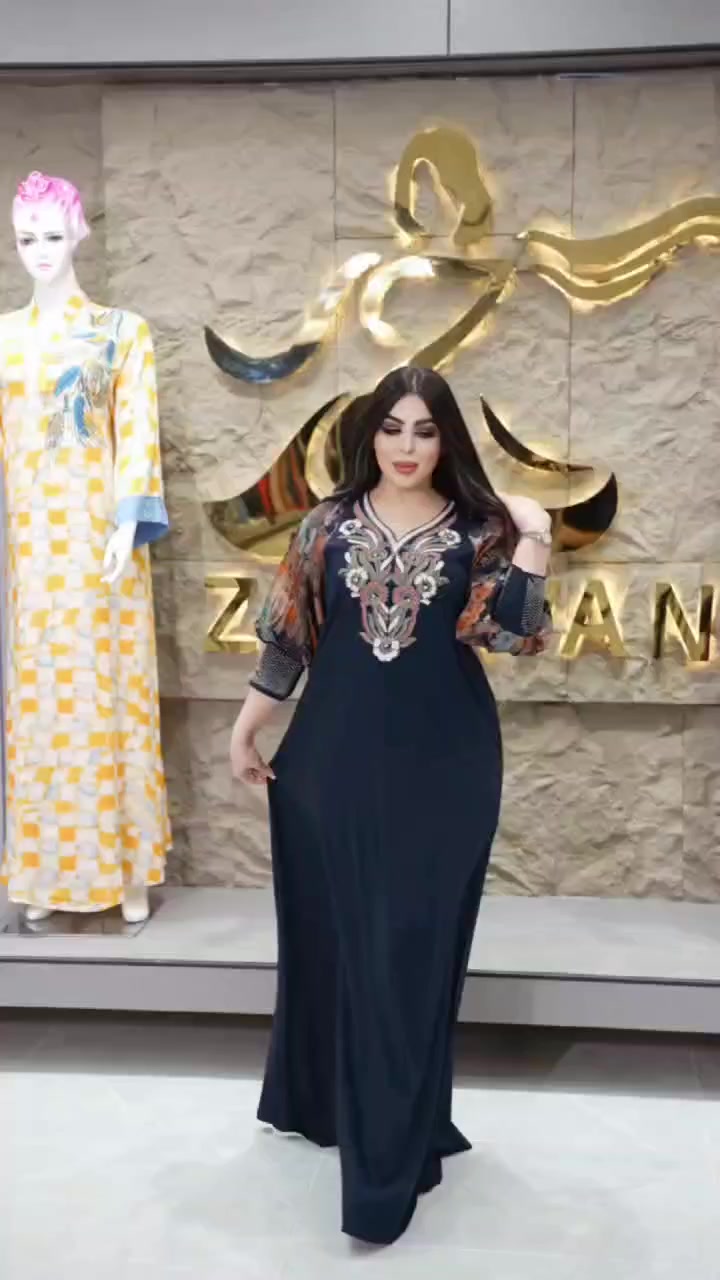 كشمير مشجر ماركه زيرفان ✨ 

دبل كلوش حزام بالظهر 🔥 

القياسات/ l xl xxl 

السعر 155 الف


**إذا كنت صاحب هذا الإعلان وتريد حذفه لأي سبب، رجاءا أرسل رسالة إلى الدعم الفني**