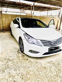 أزيرا كراندور • ٢٠١١ • محرك ٣٠٠٠ مكفول